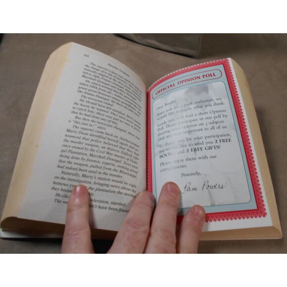 Heart of Evil by Heather Graham Paperback 2011 Krewe of Hunters Book 2 - Picture 7 of 8